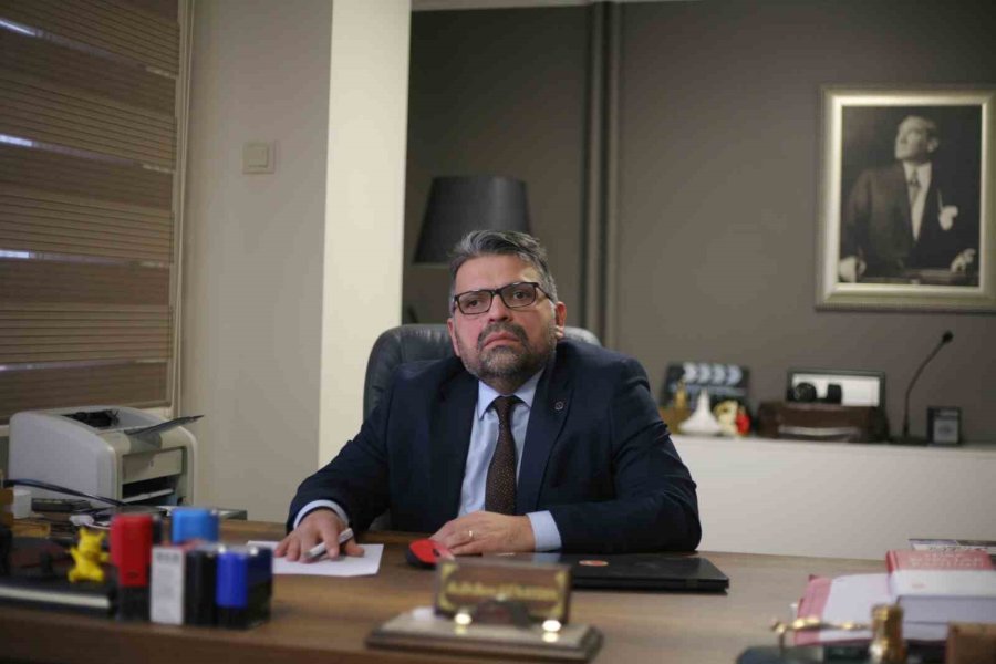 Avukat Barış Günaydın: "öğrencilerin Sözleşmelerini Feshedilebileceklerini Düşünüyorum”