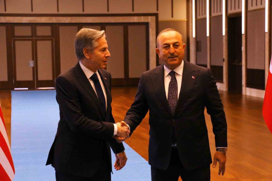 Bakan Çavuşoğlu: “f-16 İle Nato Üyeliğini Şart Koşmak Doğru Bir Yaklaşım Olmaz”