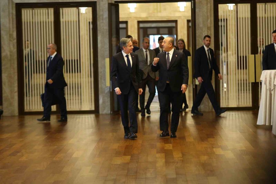 Bakan Çavuşoğlu: “f-16 İle Nato Üyeliğini Şart Koşmak Doğru Bir Yaklaşım Olmaz”