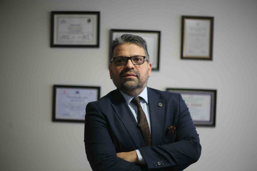 Avukat Barış Günaydın: "öğrencilerin Sözleşmelerini Feshedilebileceklerini Düşünüyorum”