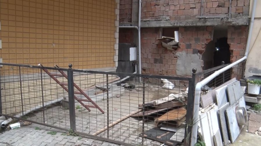 İstanbul’da Akılalmaz Olay: Zemine 1.5 Metrelik Kaçak Kat İndi