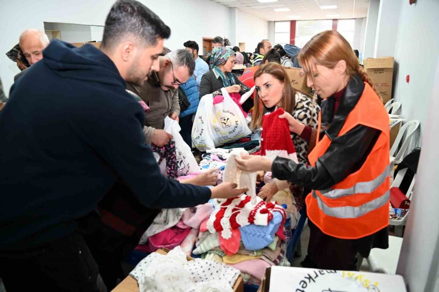 Manavgat Belediyesi’nden, 31 Bin 500 Depremzedeye Sıcak Dokunuş