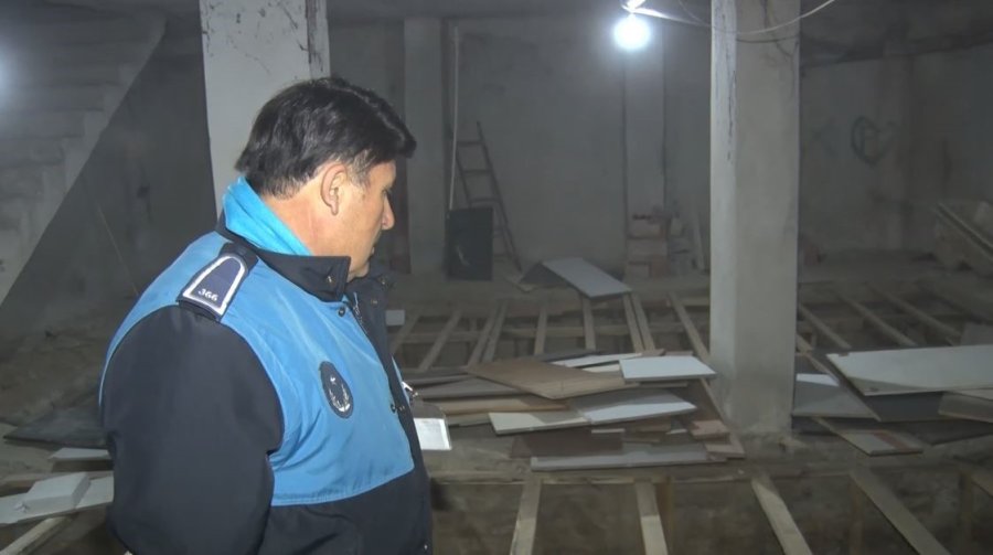 İstanbul’da Akılalmaz Olay: Zemine 1.5 Metrelik Kaçak Kat İndi