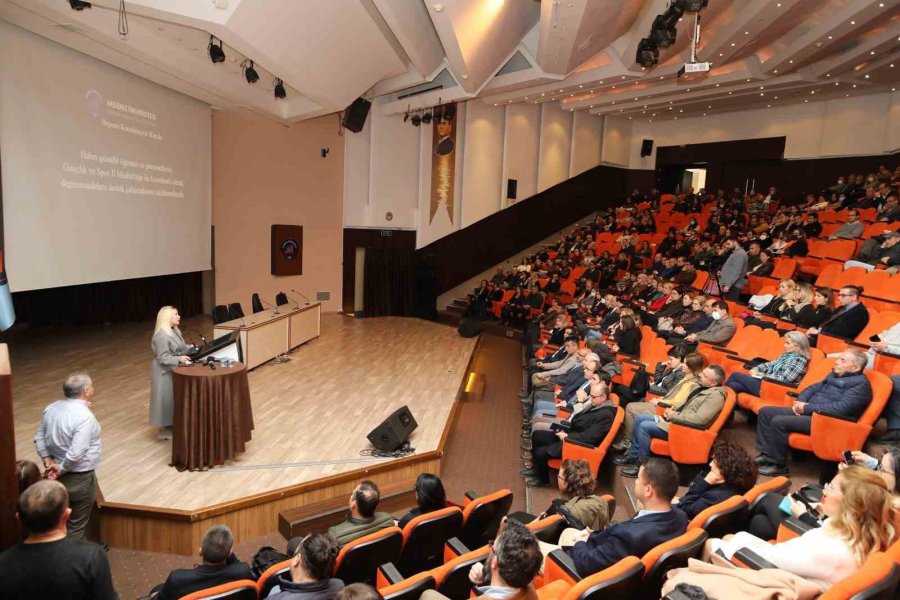 Rektör Özkan: "19 Öğrencimizi Depremde Kaybettik"