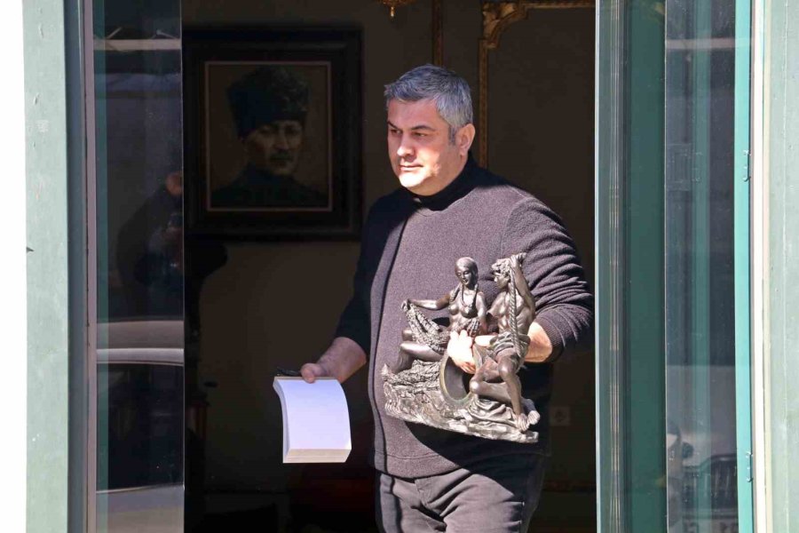 Tarihi Kaleiçi’ndeki İşgalci Otelin Tahliyesi Gerçekleştirildi