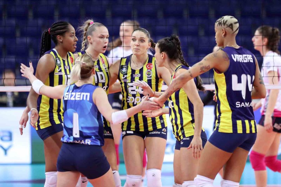 Cev Şampiyonlar Ligi: Grupa Azoty Chemik Police: 2 - Fenerbahçe Opet: 3