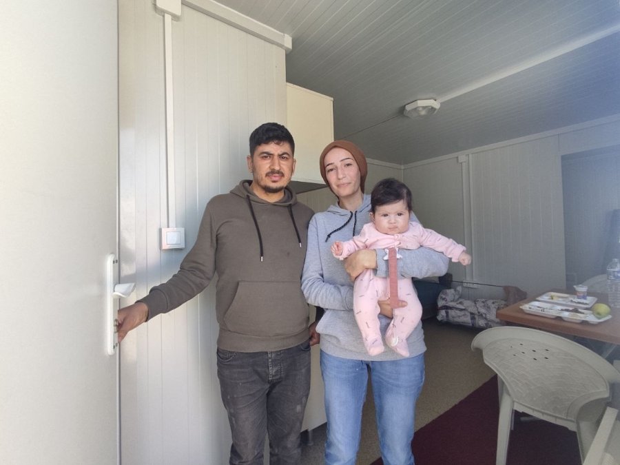 Erdoğan Ve Bahçeli’nin Konteynerde Ziyaret Ettiği Aksu Ailesi İha’ya Konuştu