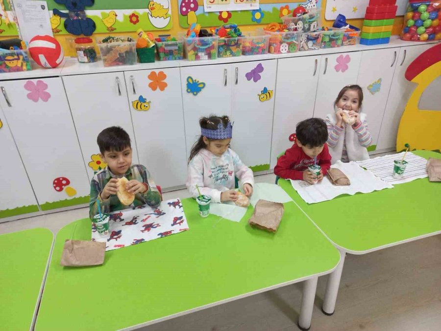 Eskişehirli Minikler İçin Okul Öncesi Ücretsiz Yemek Uygulaması Hayata Geçirildi