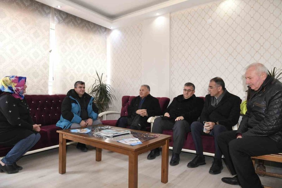 Büyükkılıç’tan İstasyon Caddesi’nde Esnaf Ziyareti