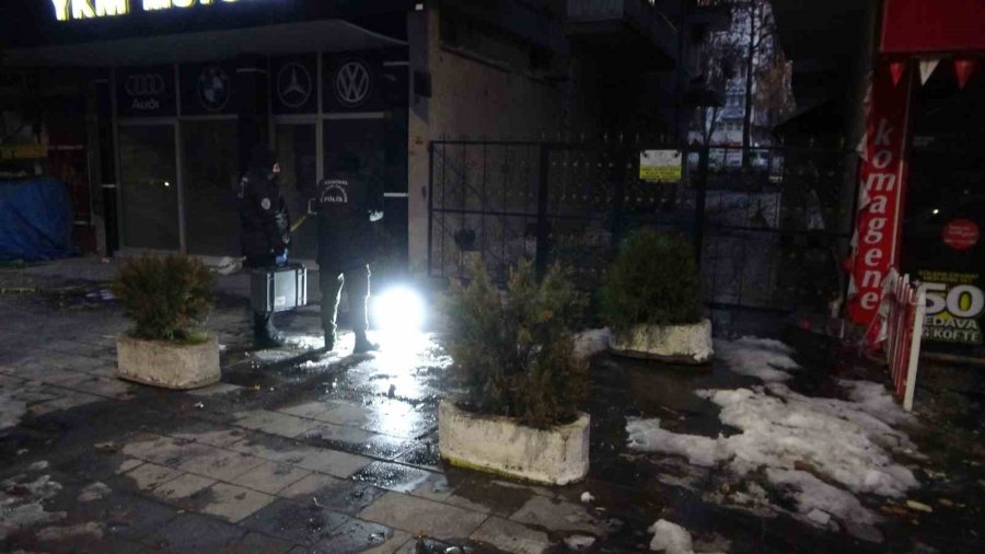 Deprem Dinlemedi, Pusu Kurup Husumetlisine Kurşun Yağdırdı