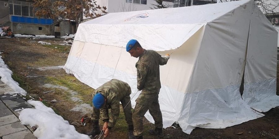 Msb: “bugüne Kadar Bölgede 59 Bin 985 Çadır Kurularak Vatandaşlarımıza Teslim Edildi”