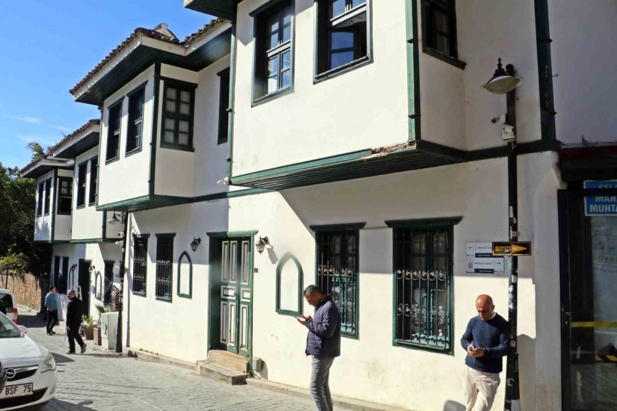 Tarihi Kaleiçi’ndeki İşgalci Otelin Tahliyesi Gerçekleştirildi