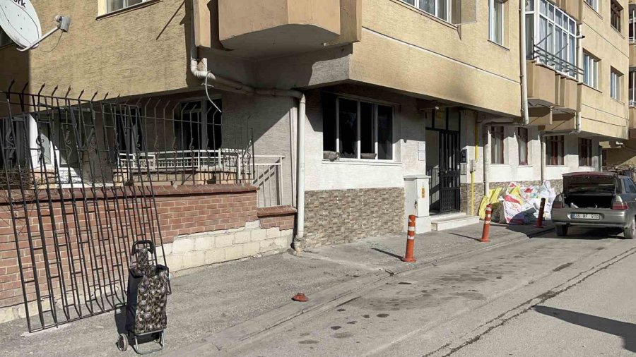 Eskişehir’de Ev Yangını, 1 Ölü