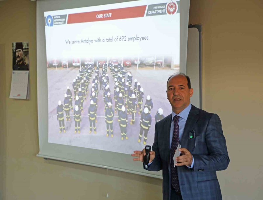 Büyükşehir İtfaiyesinden Ab Projesi Eğitimi