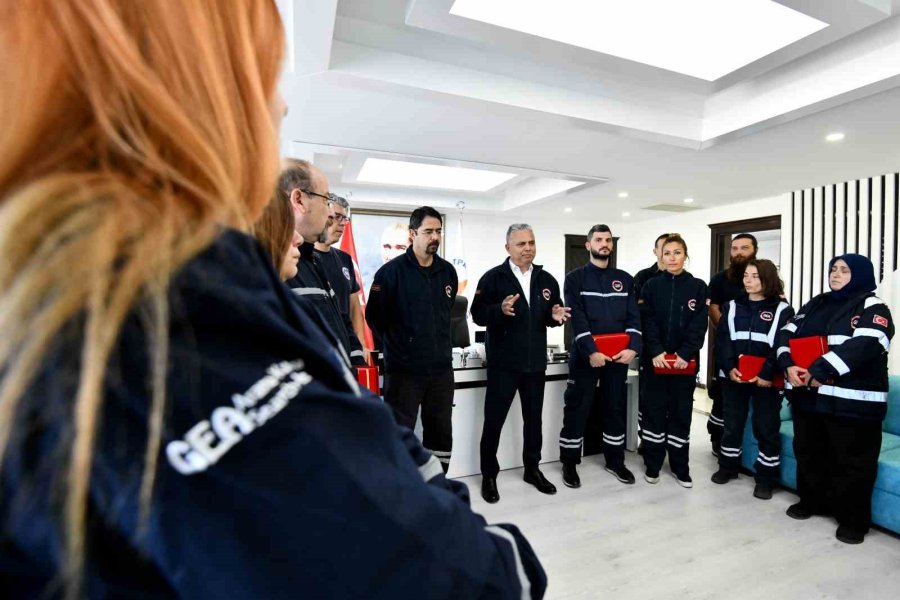 Muratpaşa’da Her Mahallede Afet Gönüllüsü Olacak