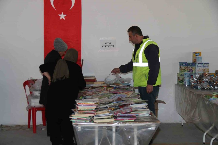 Eskişehir’deki Yardımseverlerden Depremzedeler İçin ‘organize’ Sistem