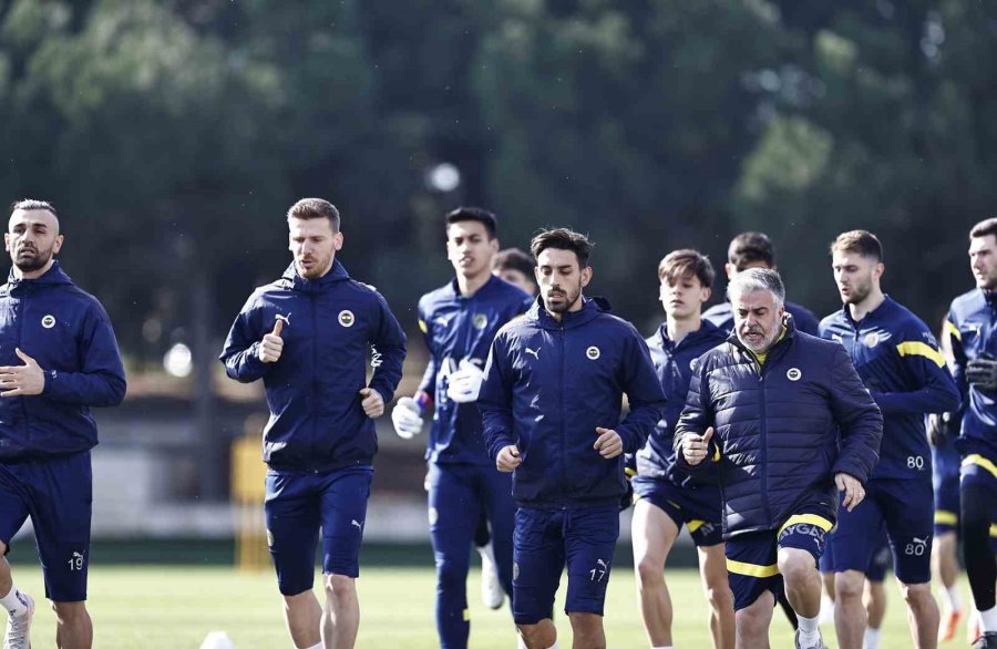 Fenerbahçe, Konyaspor Maçı Hazırlıklarını Sürdürdü
