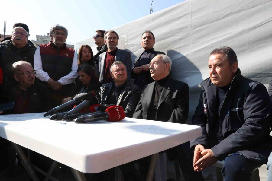 Başkan Böcek, Üçüncü Kez Deprem Bölgesinde