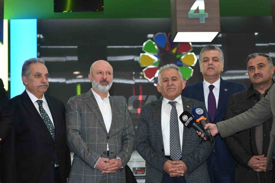 Büyükkılıç, İlçe Başkanları İle Kocasinan’da Bir Araya Geldi