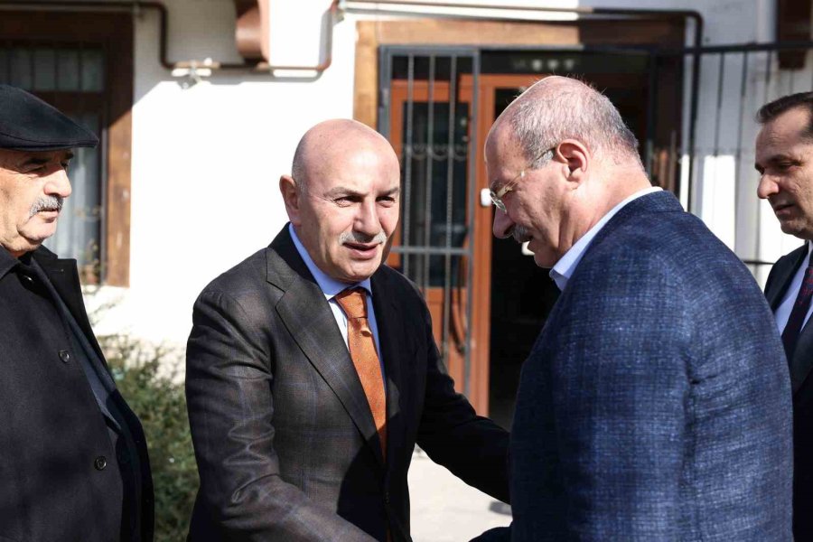 Geleneksel Beypazarı Bürgüsü Atölyesi Depremzedeler İçin Seferber Oldu