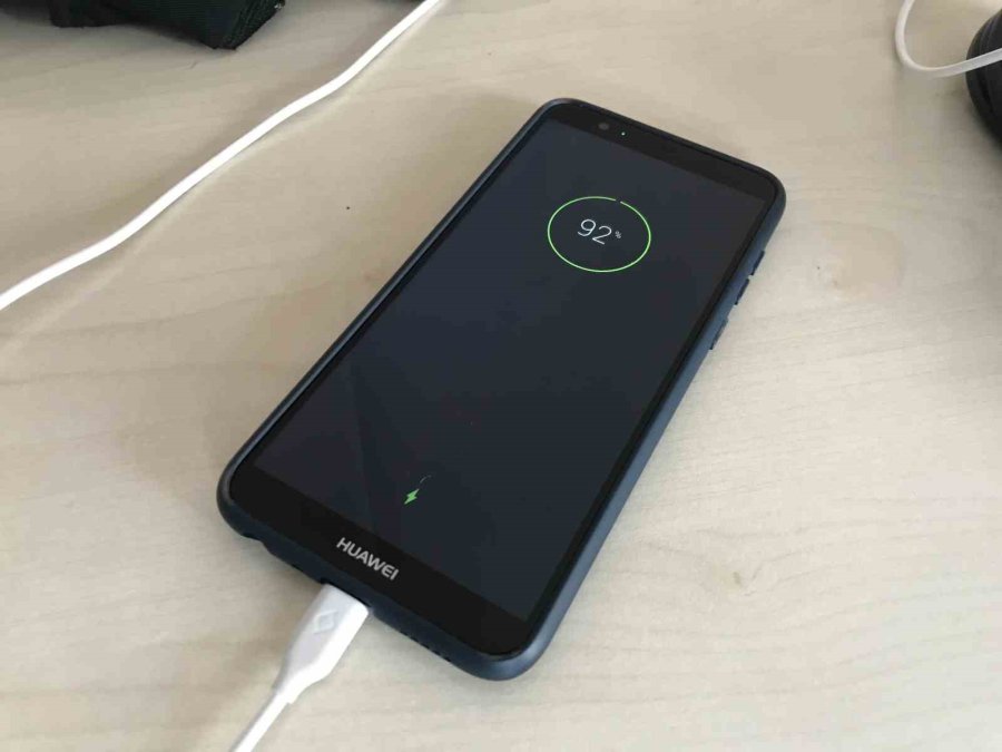 Telefonunu Uzun Yıllar Kullanmak İsteyenlere Uyarılar