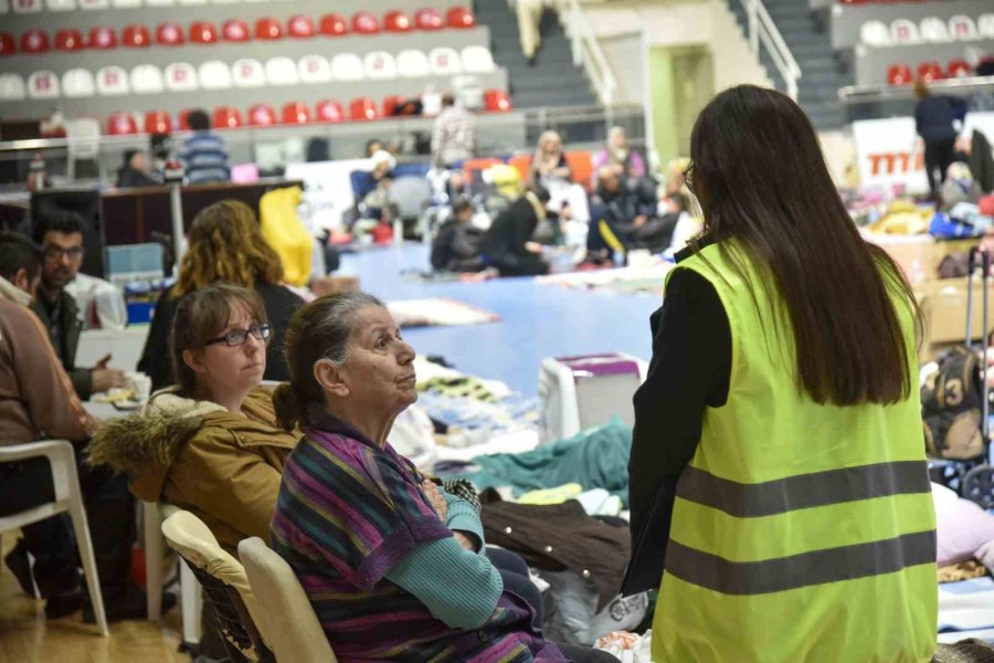 Depremzede Vatandaşlara Psikolojik Destek