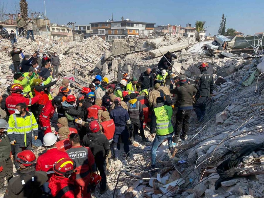 Adanalı Depremzede Madenciler Hatay’daki Mücadeleyi Anlattı
