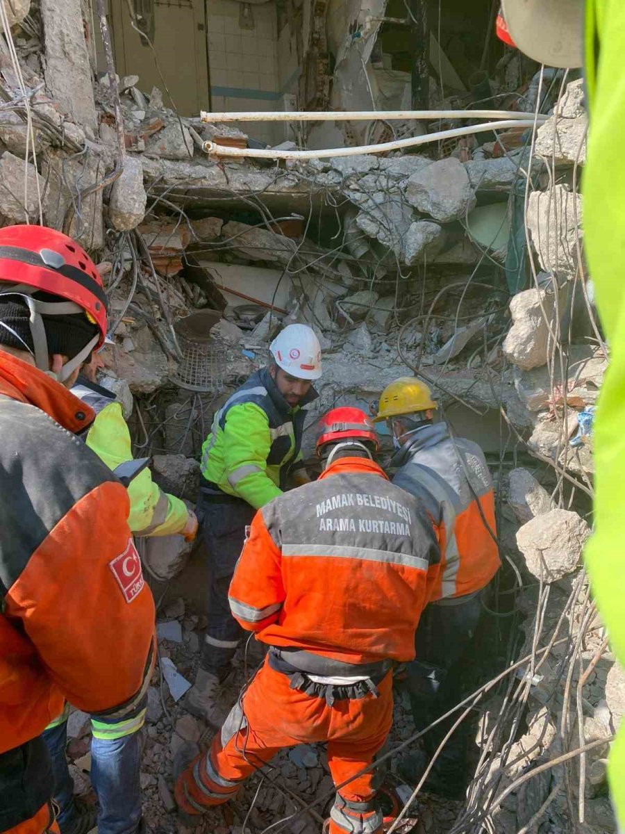 Adanalı Depremzede Madenciler Hatay’daki Mücadeleyi Anlattı