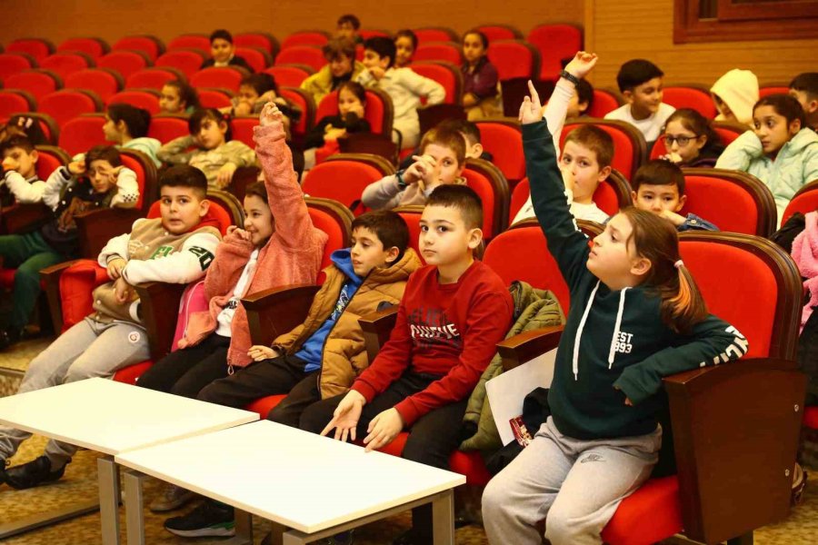 Çocuklara Deprem Bilinci Dersi