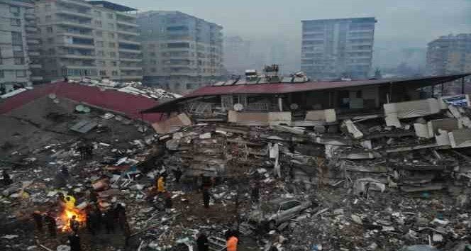 "yeniden İnşa Edilecek Kentlerde Ekonomik, Sosyal Ve Kültürel Yaşam Gözetilmeli"