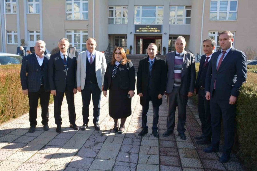 Eskişehir Meslek Liseleri Afetzedeler İçin Üretiyor