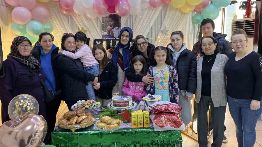 Göz Kanseri Minik Kıza Sürpriz Doğum Günü