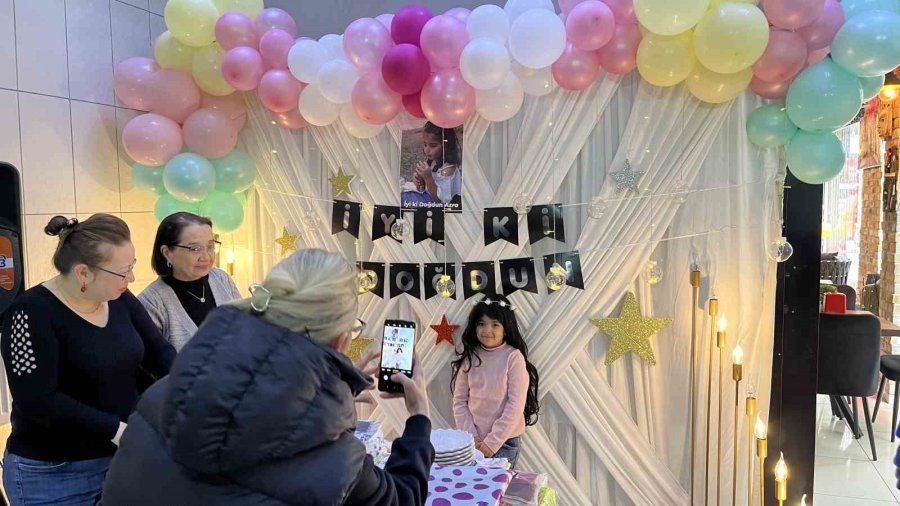 Göz Kanseri Minik Kıza Sürpriz Doğum Günü