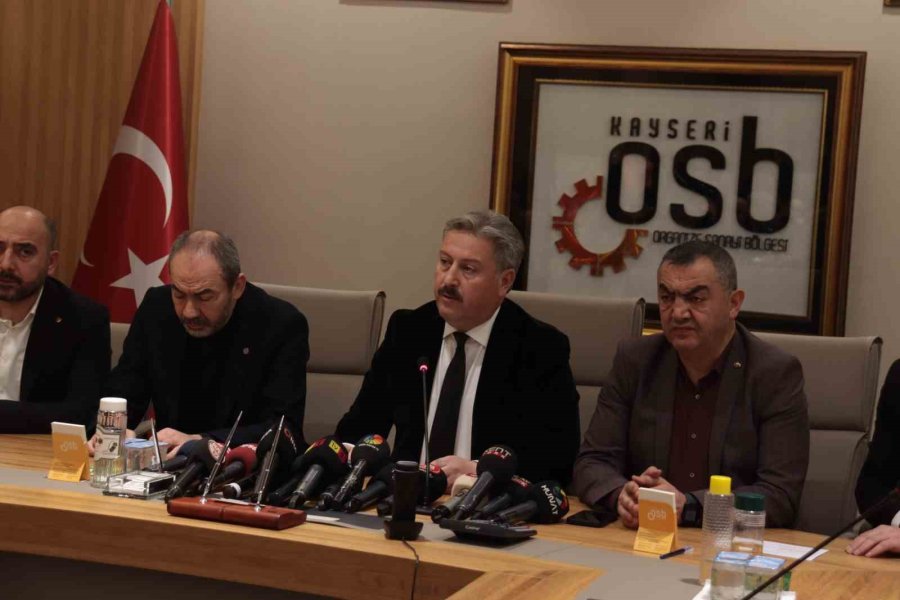 Kayserililer Dayanışmayı “deprem Koordinasyon Merkezi” İle Gösterdi