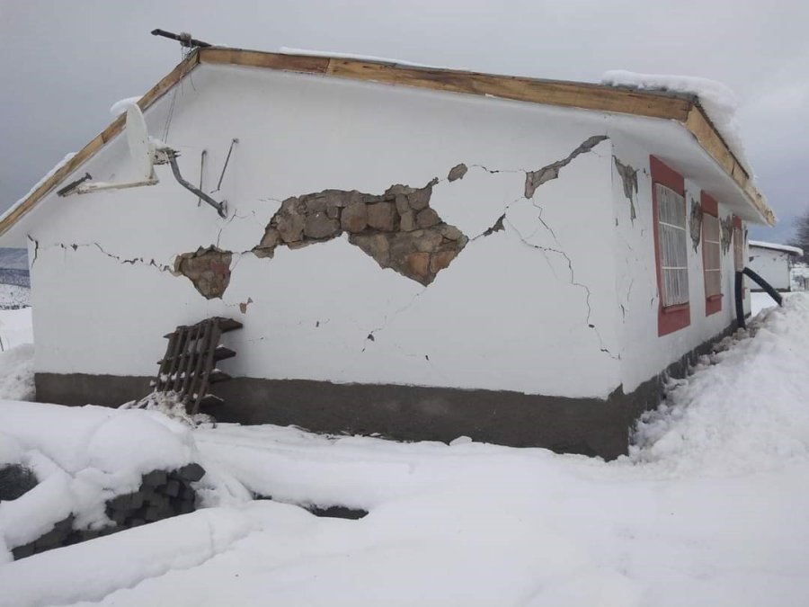 Bingöllüler, Yıkılan Köylerine Dikkat Çekiyor