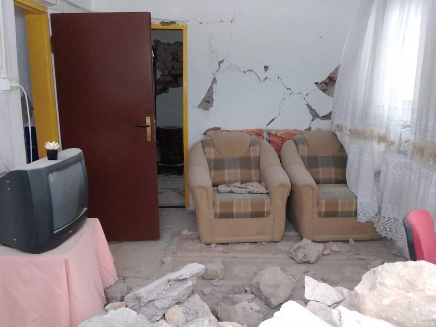 Bingöllüler, Yıkılan Köylerine Dikkat Çekiyor