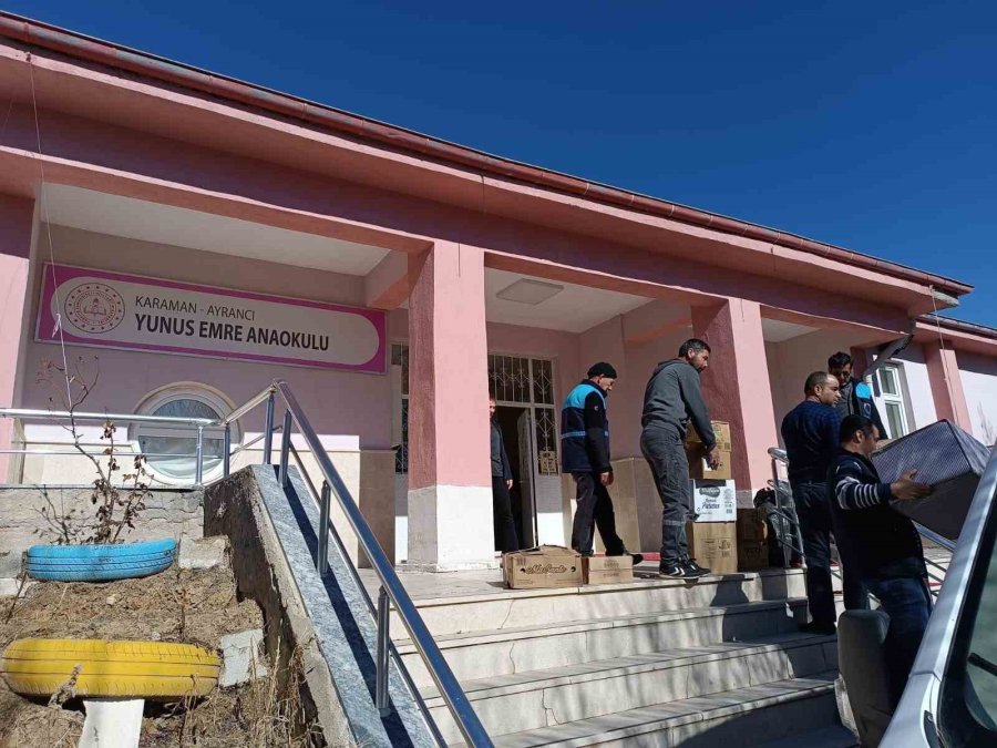 Karamanlı Çocuklar Depremzede Akranlarına Oyuncaklarını Gönderdi
