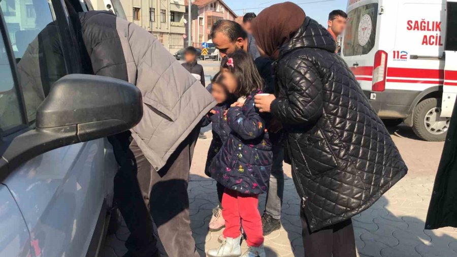 Boşandığı Eşini Çocuklarını Göremediği İçin Rehin Aldı