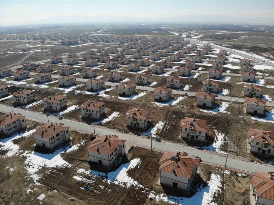 Dedemli Halkının Açtığı Sıfır Evlere 600’e Yakın Depremzede Yerleşti