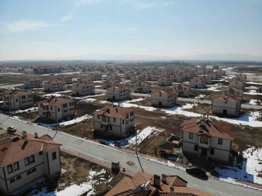 Dedemli Halkının Açtığı Sıfır Evlere 600’e Yakın Depremzede Yerleşti