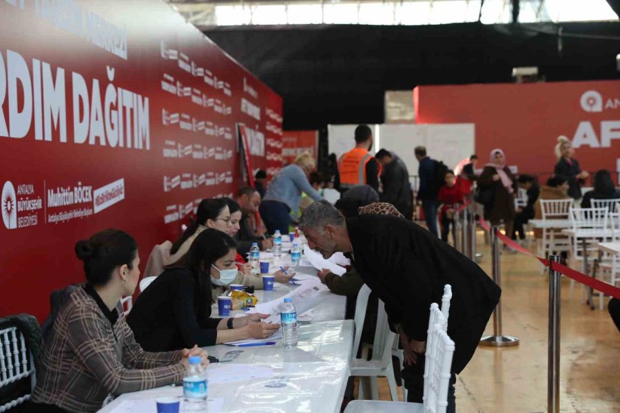 Büyükşehir’den 13 Bin 574 Depremzede Aileye Yardım