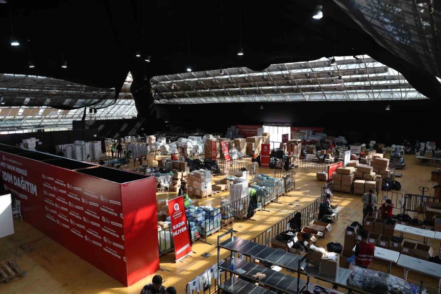 Büyükşehir’den 13 Bin 574 Depremzede Aileye Yardım