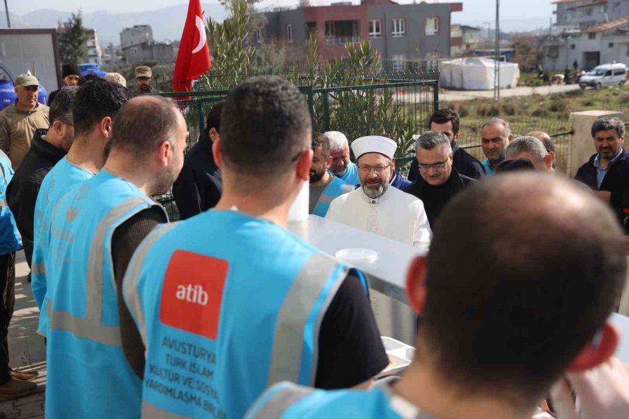 Diyanet İşleri Başkanı Erbaş, Hatay’da İncelemelerde Bulundu