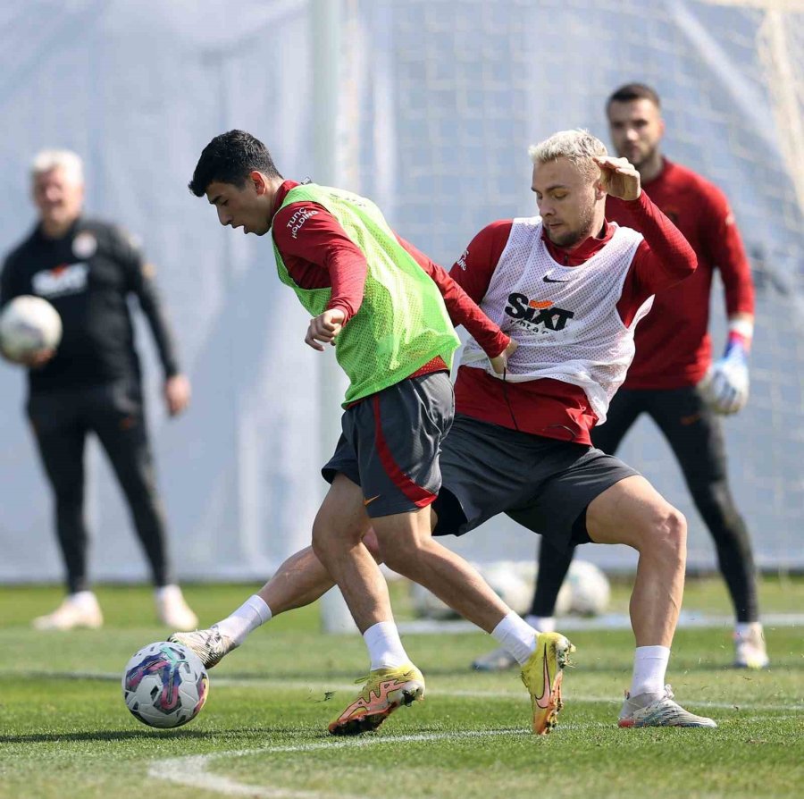 Galatasaray Hazırlıklarını Sürdürdü