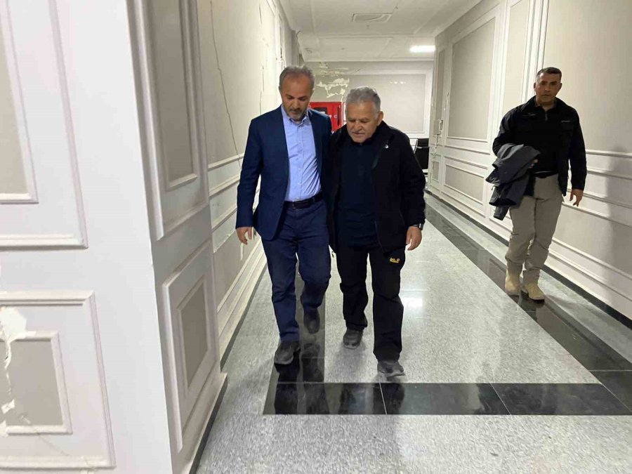 Büyükkılıç, Adıyaman’a Destek Ziyaretine Bulundu, Bakan Karaismailoğlu İle Görüştü