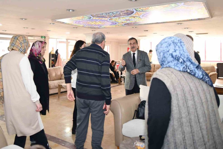 Başkan Ataç Depremzedelerle Buluştu