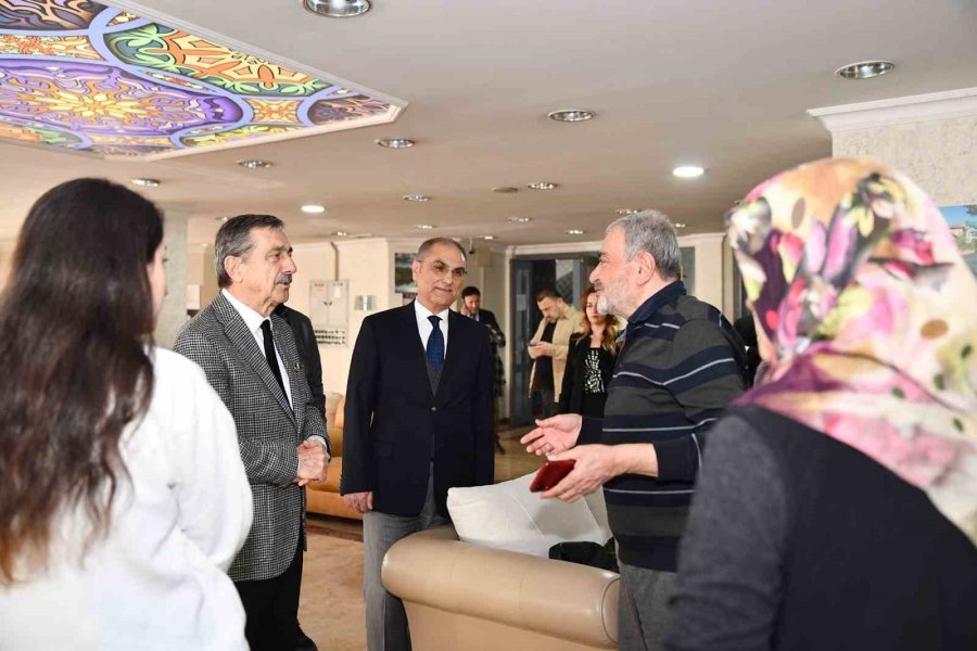 Başkan Ataç Depremzedelerle Buluştu