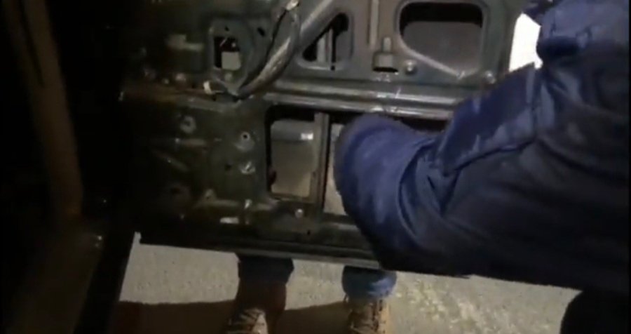 Uyuşturucu Tacirleri ’jack’in Hassas Burnundan Kaçamadı: 8,5 Kilo Uyuşturucu Ele Geçirildi