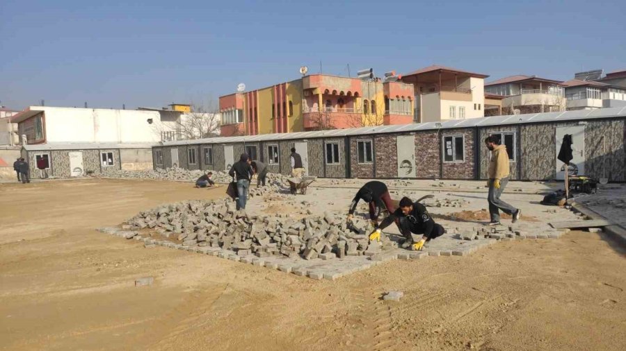 Melikgazi Belediyesi Elbistan’a Konteyner Çarşı Kuruyor