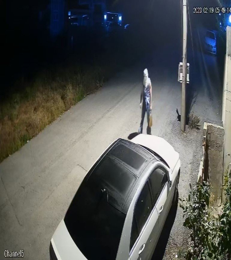 Lüks Otomobili Filmleri Aratmayacak Senaryo İle Yakan Şahıs Yakalandı